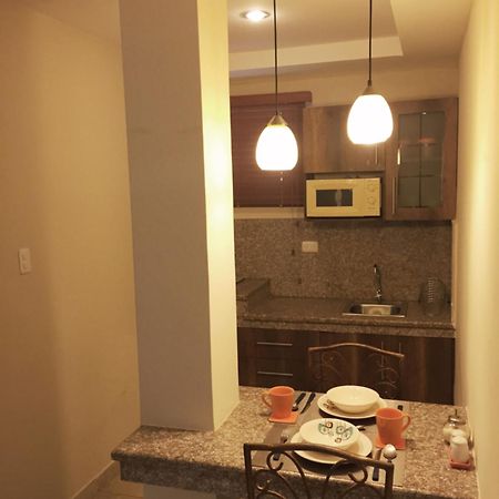 El Patio Suites II Guayaquil Bagian luar foto