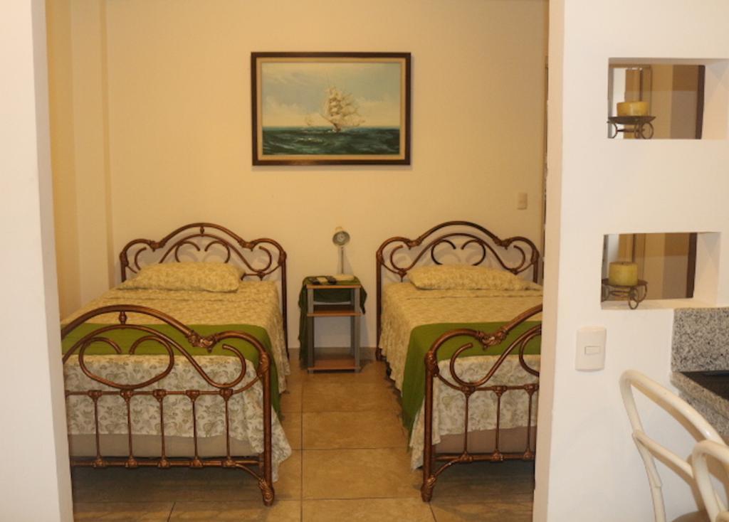 El Patio Suites II Guayaquil Bagian luar foto