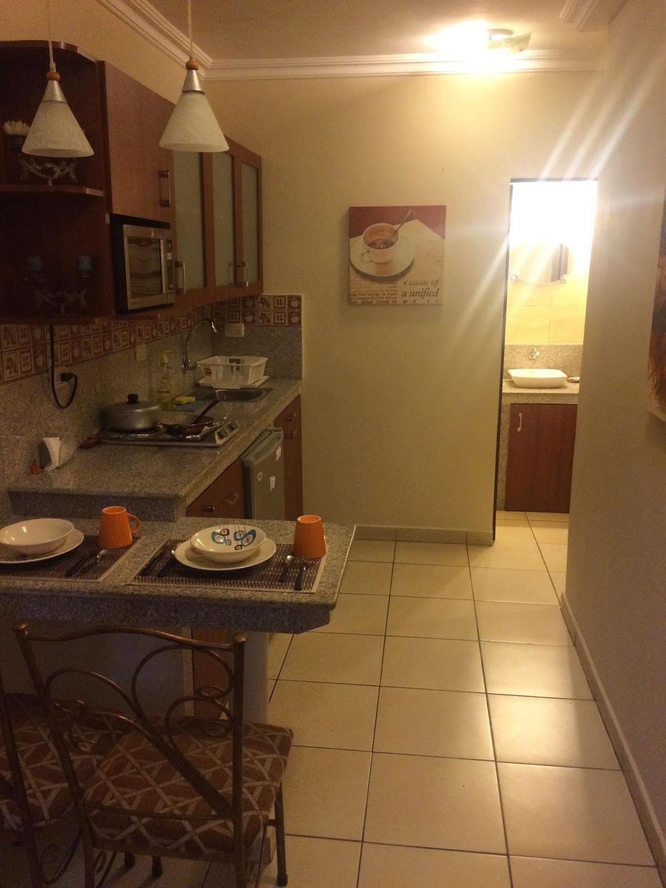 El Patio Suites II Guayaquil Bagian luar foto