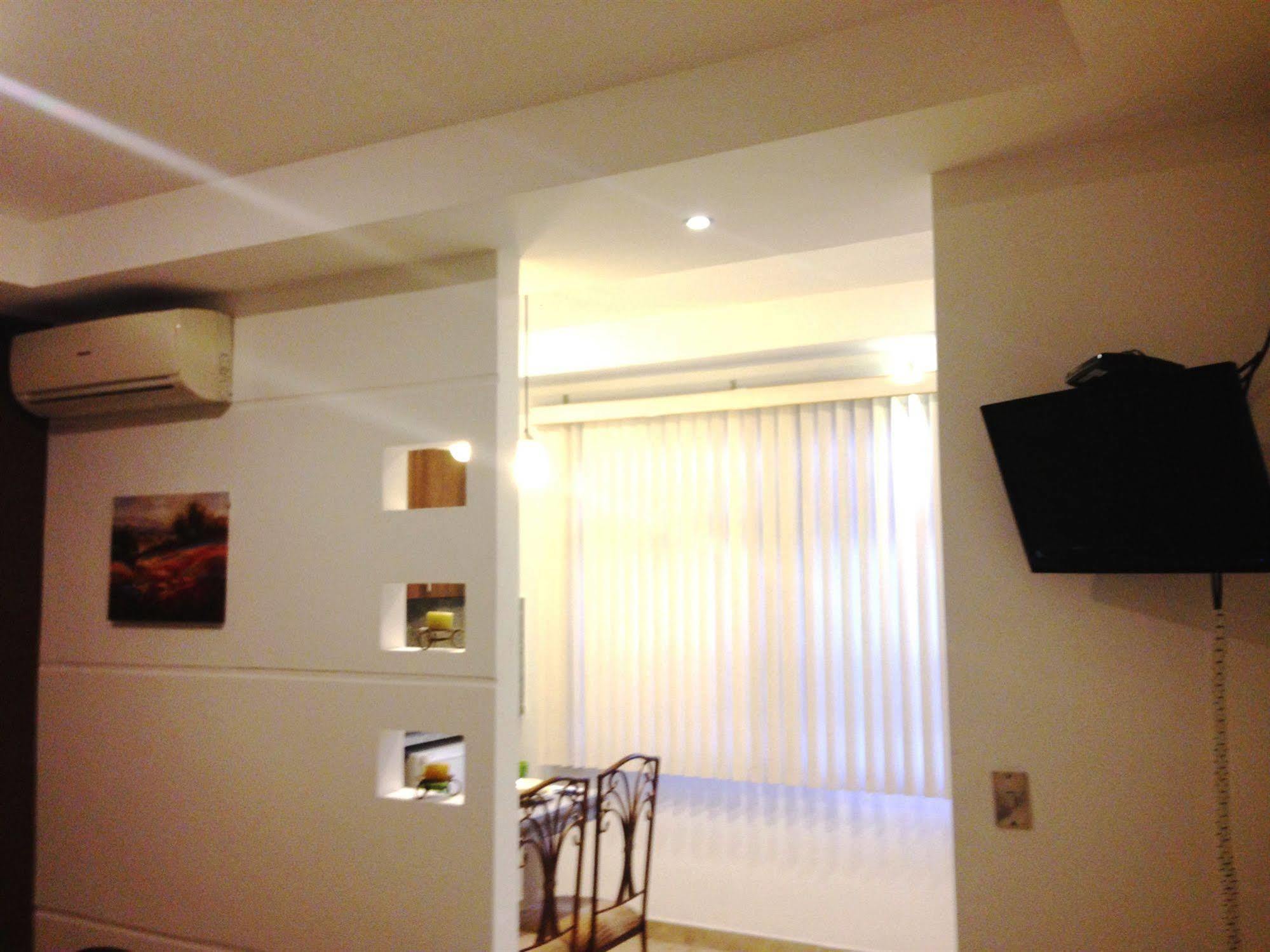 El Patio Suites II Guayaquil Bagian luar foto